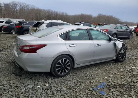 2018 Nissan Altima 2.5 из США, поврежденный, VIN 1N4AL3AP3JC266448